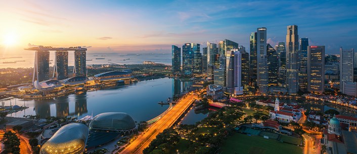 İyi Uygulama: Singapur'da Lise Öğrencilerine Fon Yönetimi Eğitimi