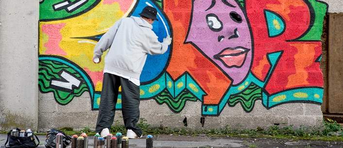 Sokak Sanatının Evrimi: Grafitiden Ana Akıma